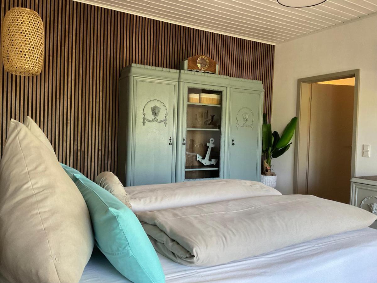 Zu Jeddelohs Lodge Hotel Gladenbach Exteriör bild