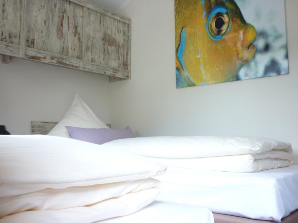 Zu Jeddelohs Lodge Hotel Gladenbach Exteriör bild