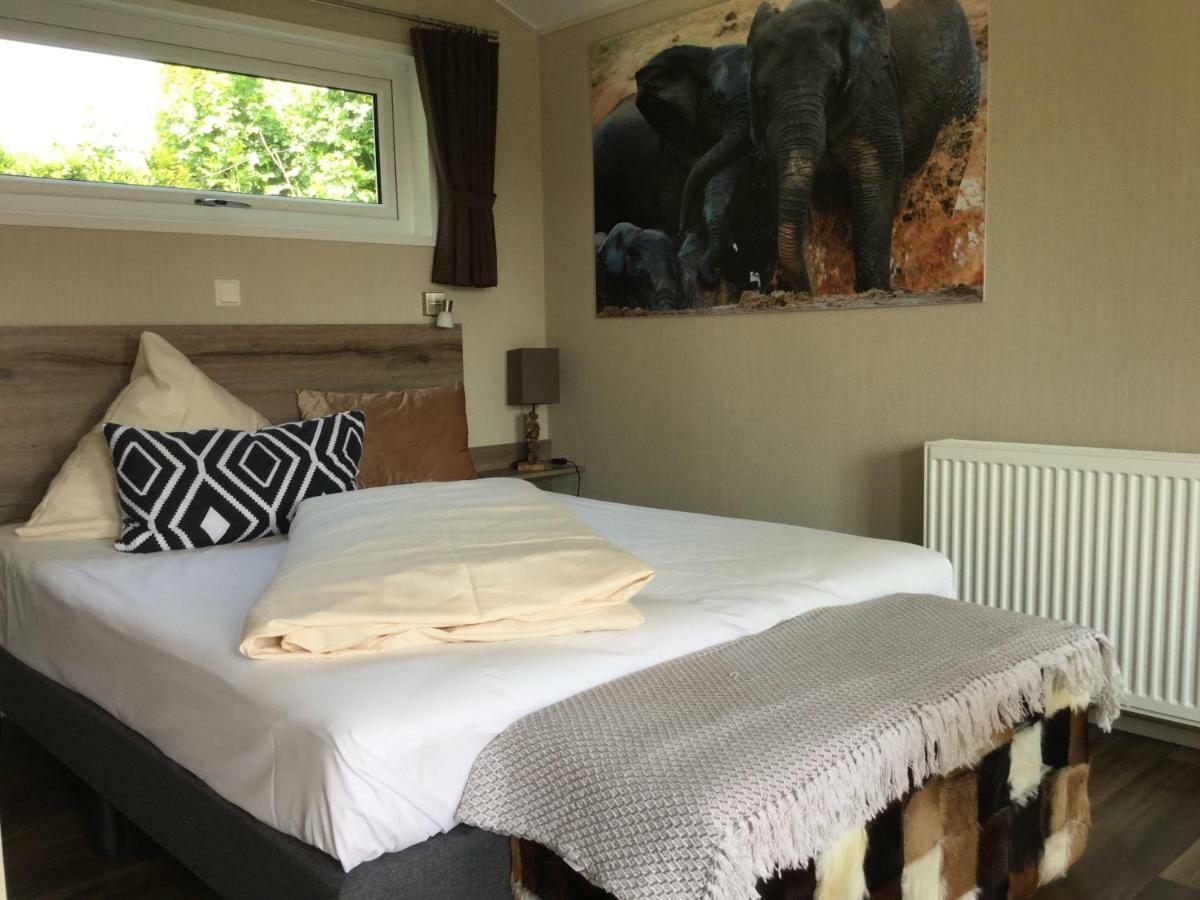 Zu Jeddelohs Lodge Hotel Gladenbach Exteriör bild