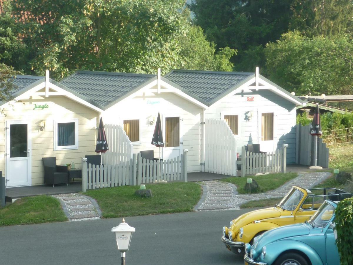 Zu Jeddelohs Lodge Hotel Gladenbach Exteriör bild